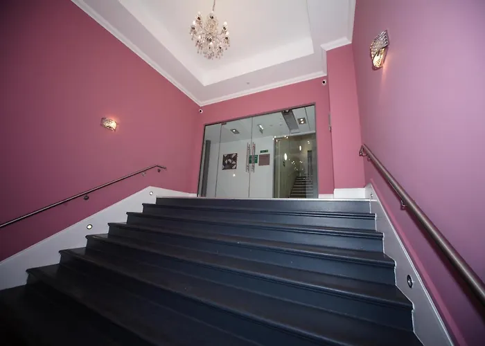 Premier Apartments